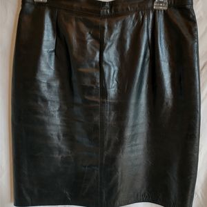 American leathers black leather skirt size 6